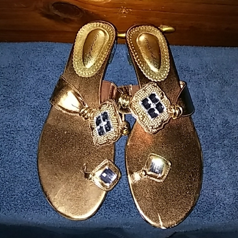 Bronze and Rhinestone Embossed Sandals - Picture 6 of 6